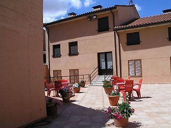 Hotel Villa De Lerma Exterior photo